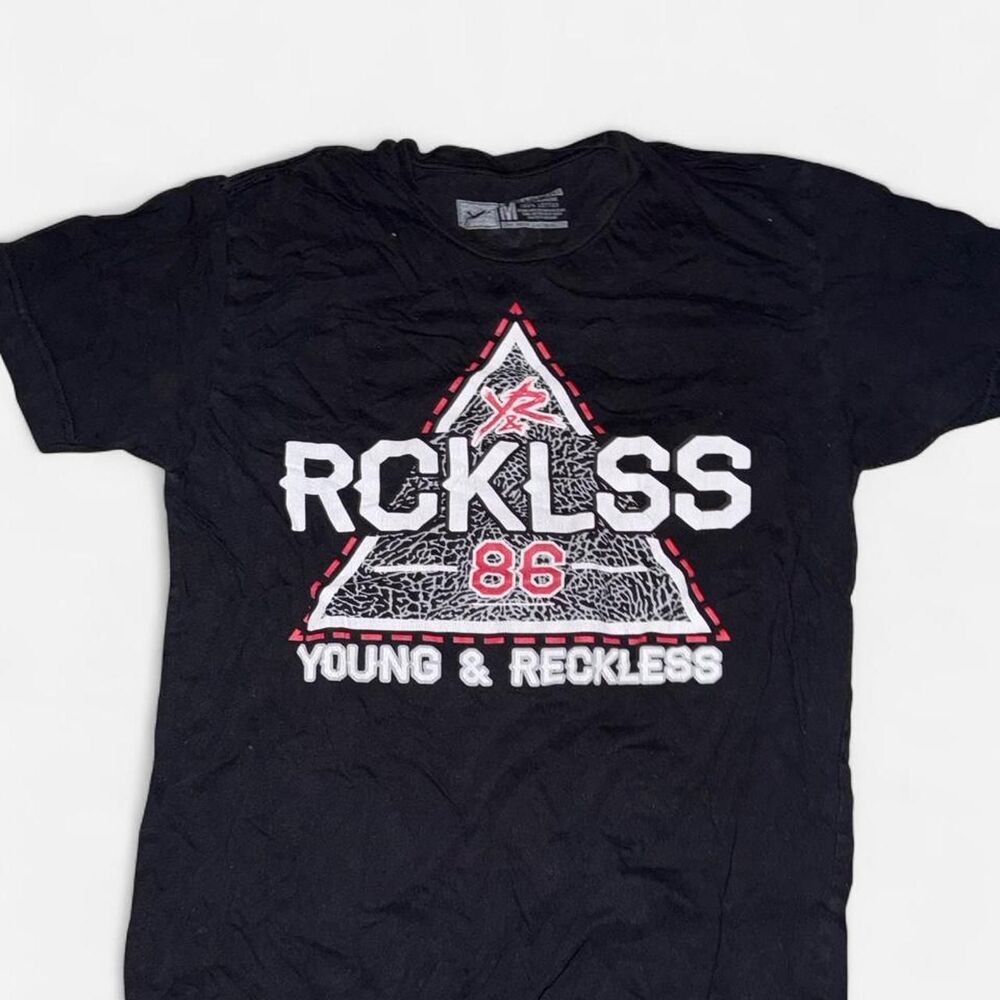 Young & Rcklss Men's Black T-shirt